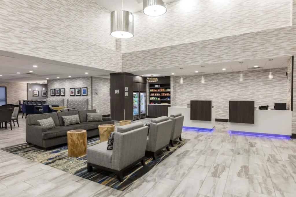Wingate by Wyndham Dallas airport hotel