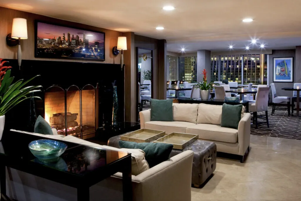 Sheraton Atlanta Downtown hotel common spaces