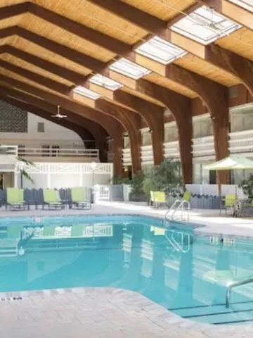 Cape Cod Hotels with Indoor Pools