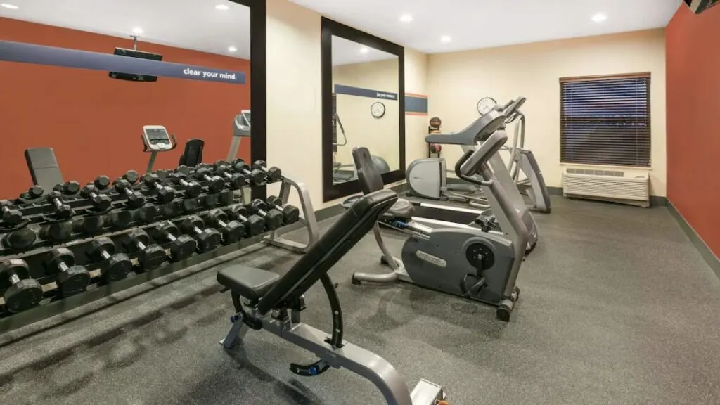 fitness area at Baymont by Wyndham Oklahoma City/Quail Springs 