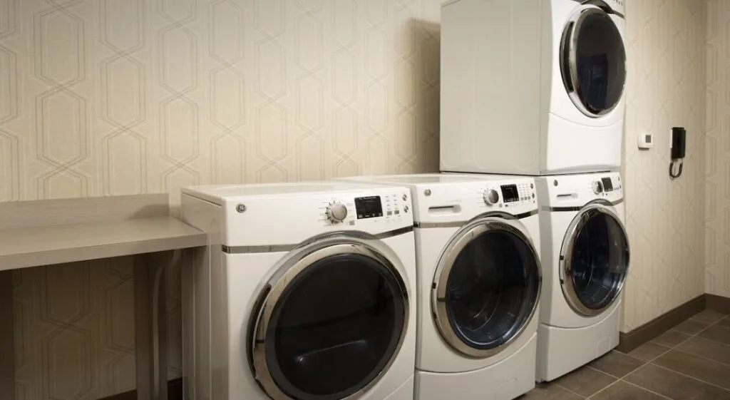 laundry at Hampton Inn & Suites Baltimore North/Timonium 