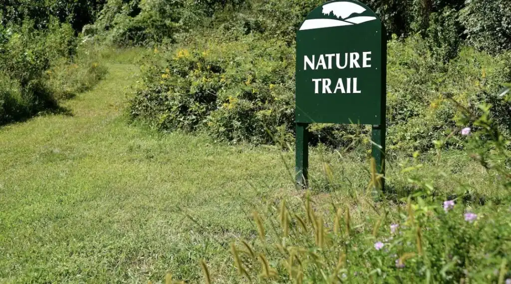 nature area at Baltimore hotel Turf Valley Resort 