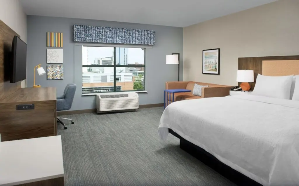spacious hotel room at Hampton Inn Baltimore-Downtown-Convention Center 