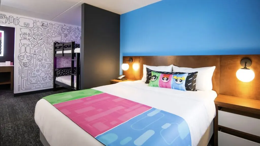 cool hotel room fun for kids at Cartoon Network Hotel Lancaster PA