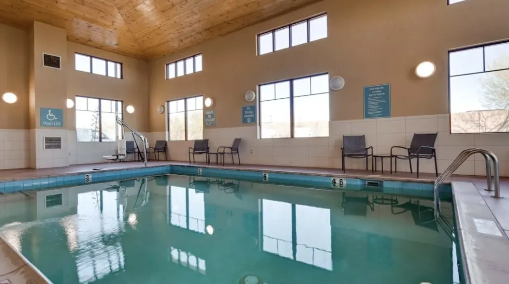 double ceiling heated indoor pool hotels near Phoenix Best Western Plus Chandler Hotel & Suites