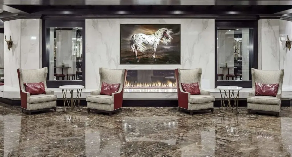 spacious lobby with creative and modern design at DoubleTree by Hilton Hotel Denver